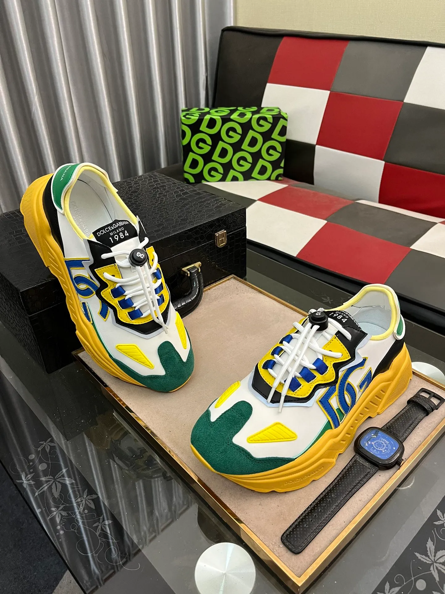 Men's shoes 💰480⌚️⌚️ (DG-) The latest popular 🔥🔥casual shoes, with brand signature details on the tongue and imported cowhide fabric, fashionable and versatile, can add luster to various looks. Create an exquisite design with unique dynamic vitality and modern atmosphere, showing modern elegance. size：38-46